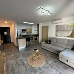 Apartment Jolie En