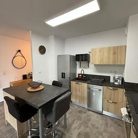 Jolie En * Bastia (Corsica)